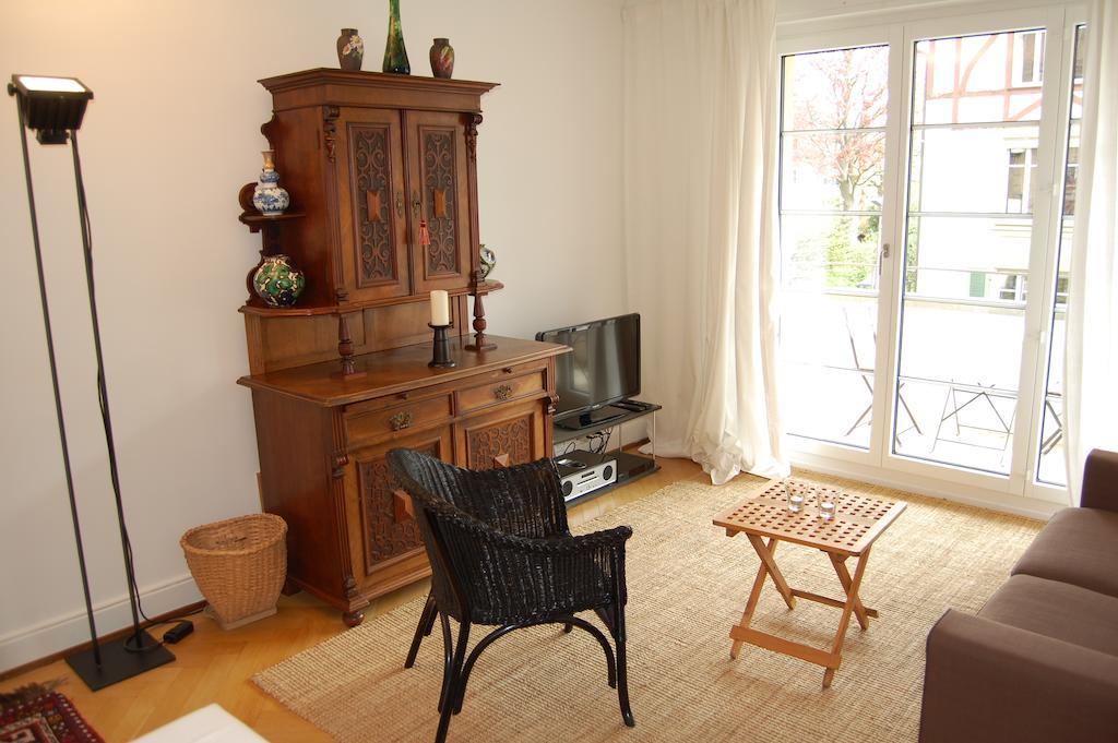 Maison Mosgenstein Берн Номер фото